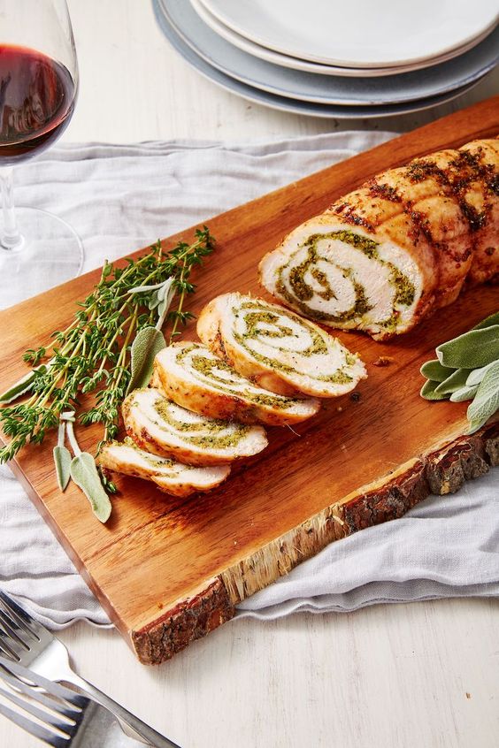 Juicy roll made of meat and herb filling.