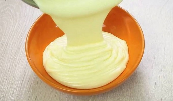 Bowl with custard cream made from condensed milk