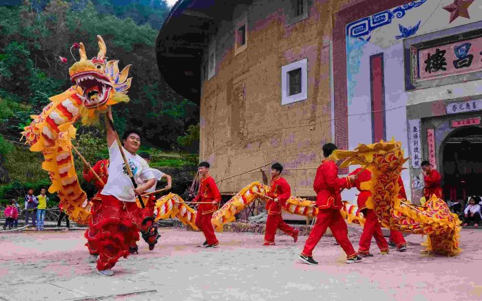 A typical New Year's dragon dance.