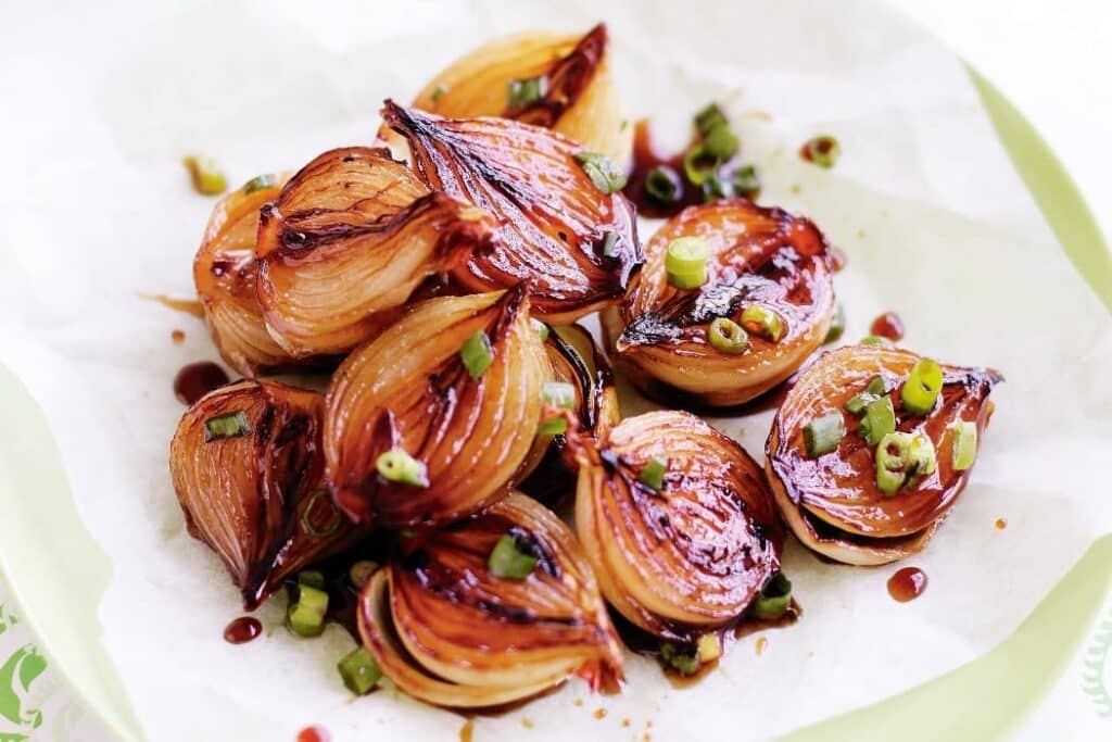 Glazed onion with balsamic on a plate