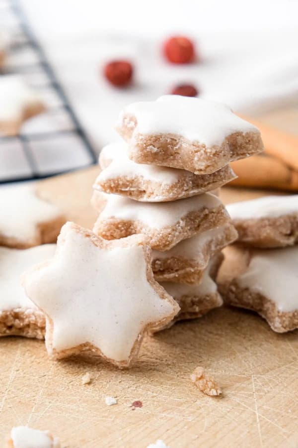 Christmas cookies made of ground almonds and cinnamon in the shape of stars.