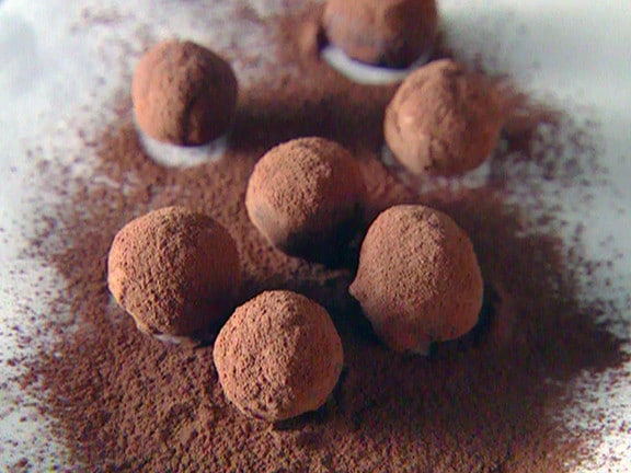 Truffles coated in cocoa.